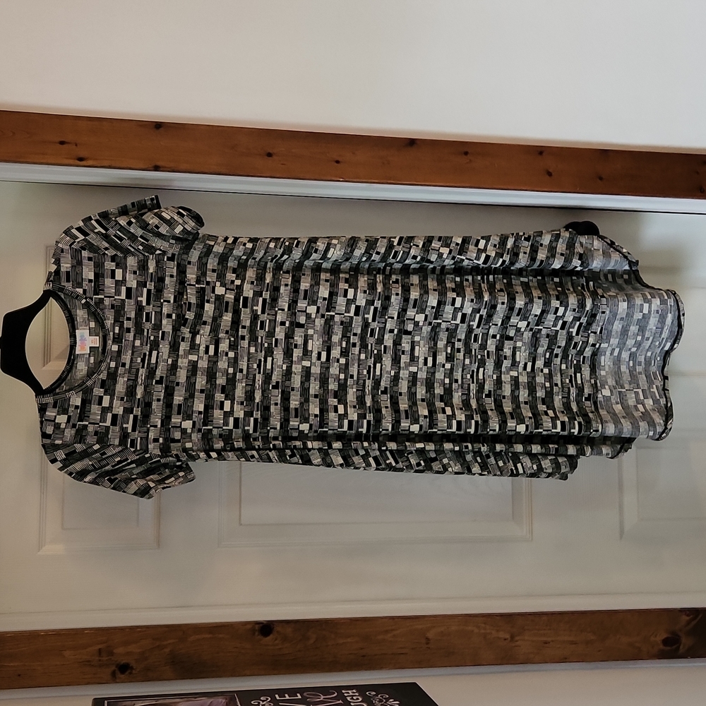 LuLaRoe Carly Dress sz XS